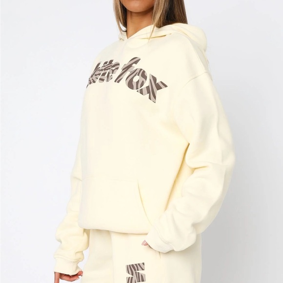White Fox Hoodie - Picture 3 of 9